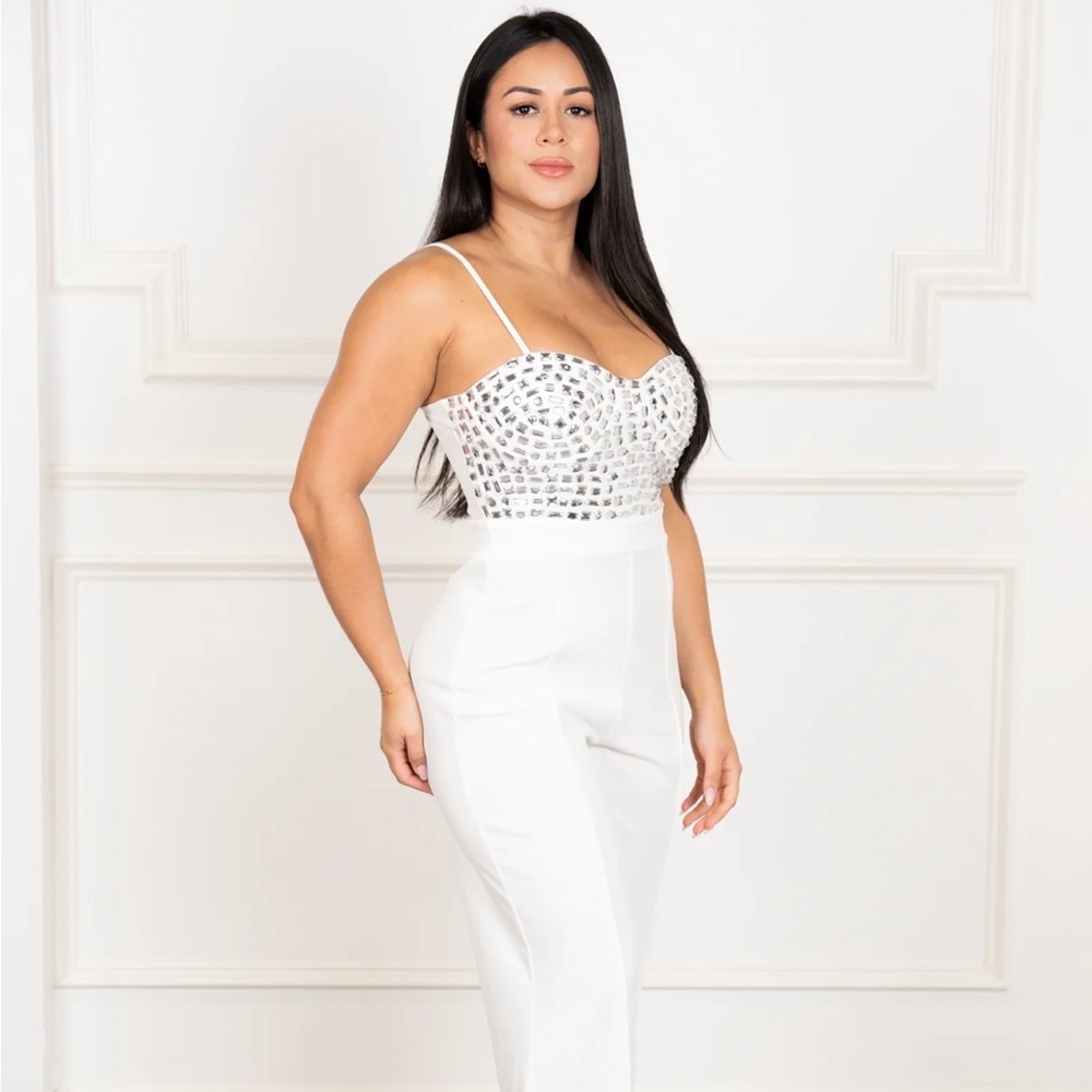 Chic White Jumpsuit with Sparkling Bodice